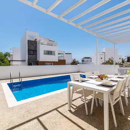 Elite Blu Heights Villa Ayía Nápa