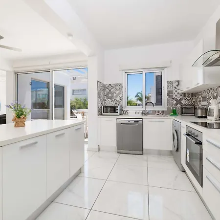 Villa Elite Blu Heights Agia Napa